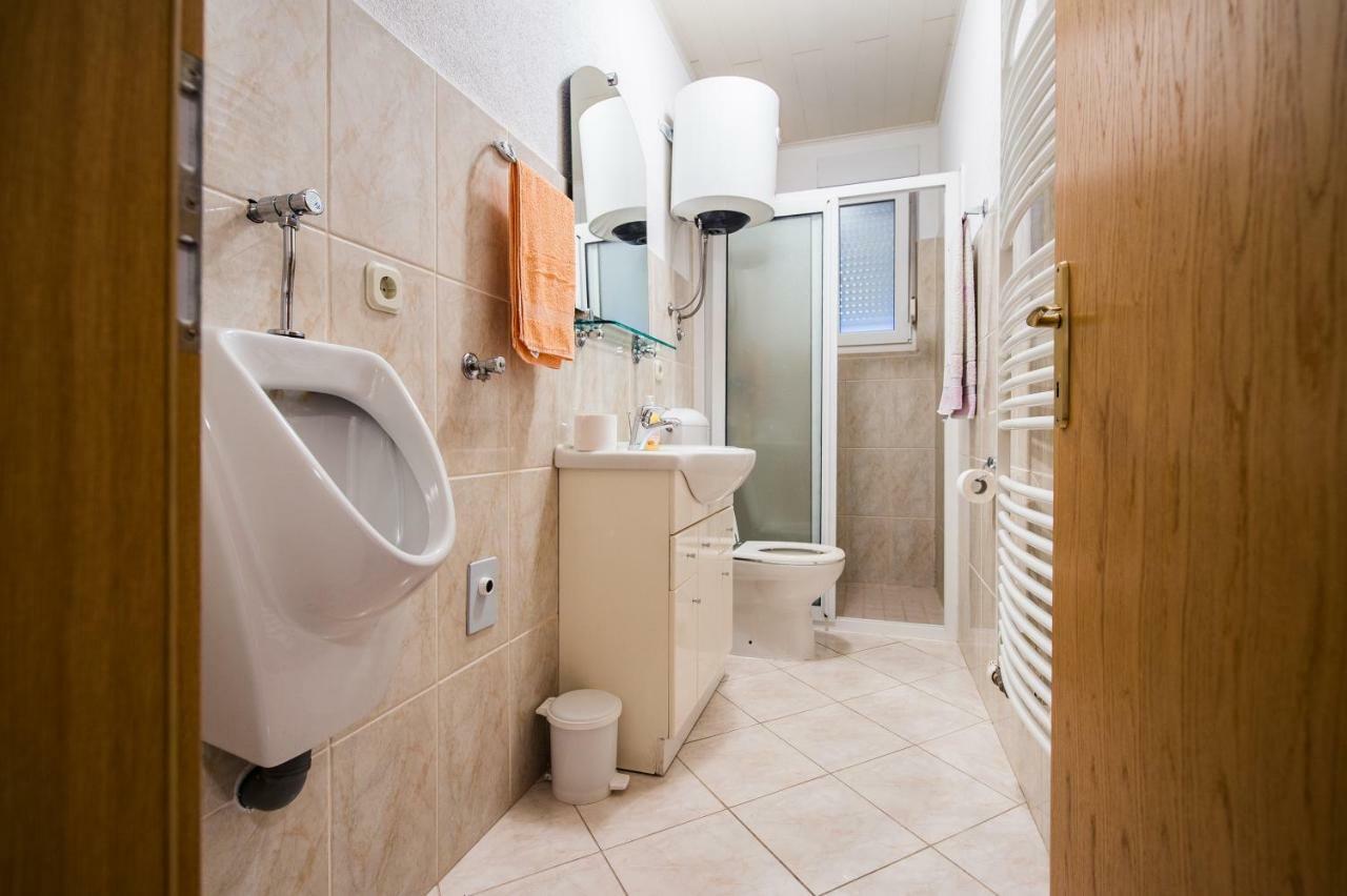 Apartmani Mila Podstrana Esterno foto